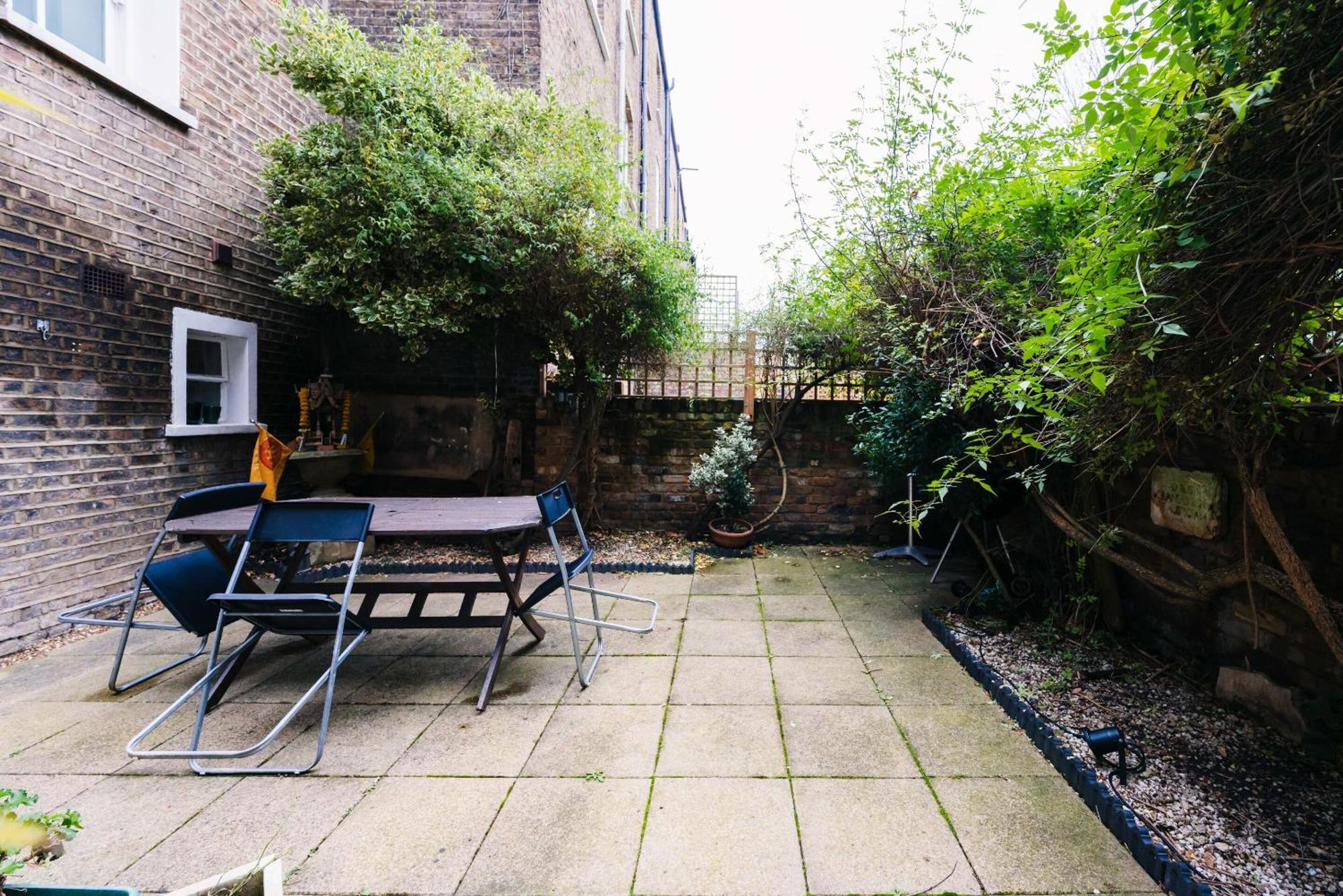 2 Bed Portobello Rd - Moments From Tube! Casa vacanze *