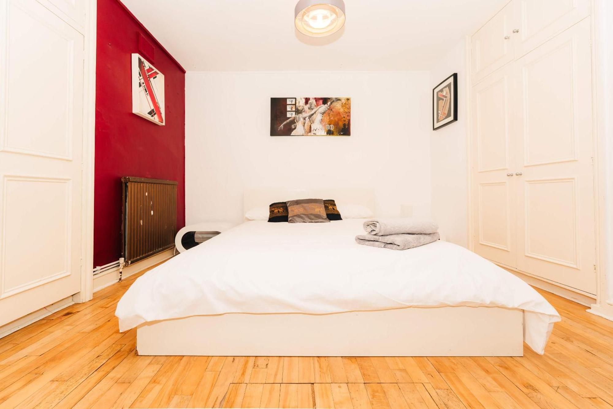 Casa vacanze 2 Bed Portobello Rd - Moments From Tube!