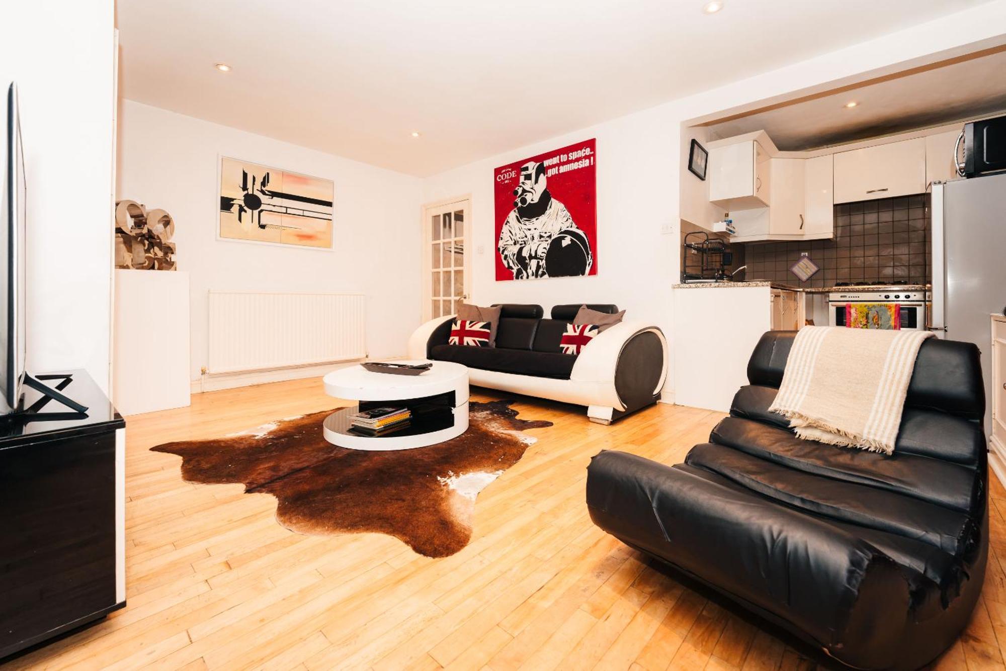 Casa vacanze 2 Bed Portobello Rd - Moments From Tube! *
