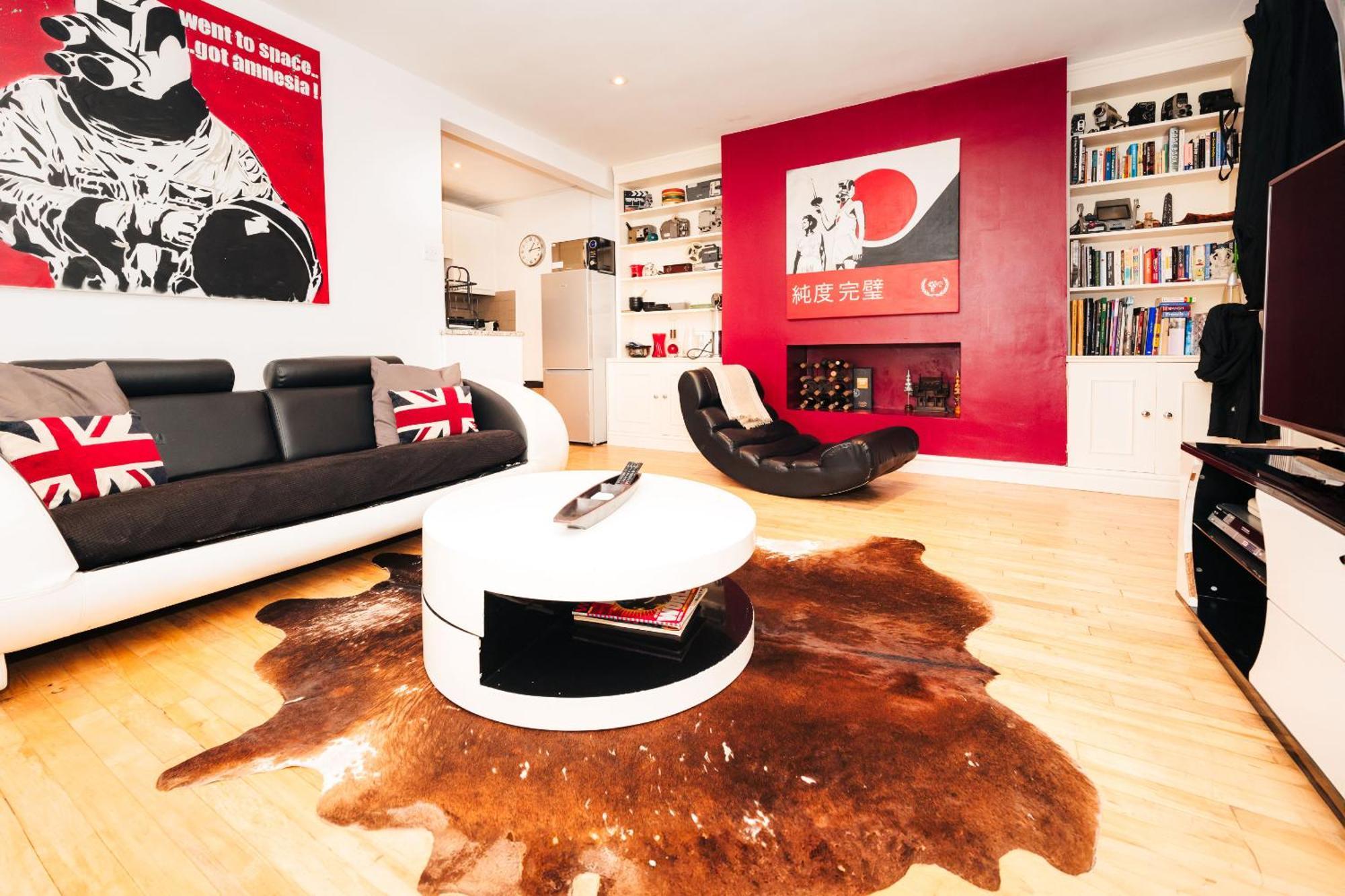 2 Bed Portobello Rd - Moments From Tube! * Londra